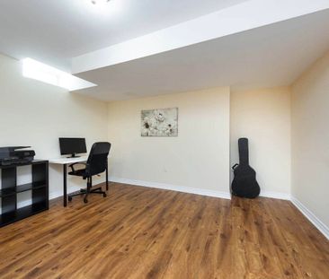 For Lease - 69 Selkirk Drive, Richmond Hill, Ontario - Photo 4