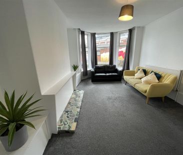 5 bedroom terraced house to rent - Photo 1