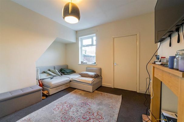 2 bedroom house to rent - Photo 1