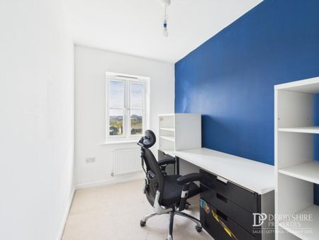 4 Bedroom Town House - Photo 5