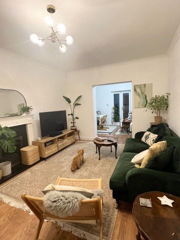 3 bedroom semi-detached house to rent - Photo 3