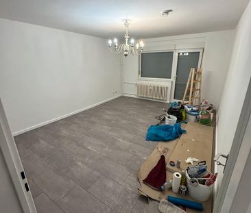 2 Zimmer Wohnung 60m2 mit Balkon, Keller und Küche Gropius - Foto 1