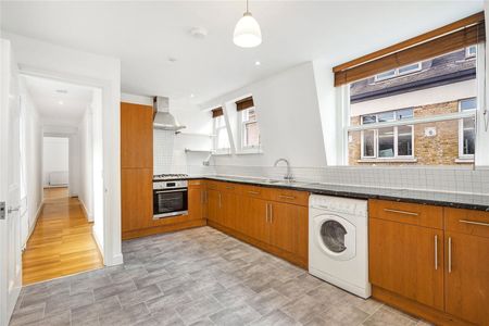 Long Acre, Covent Garden, WC2E, London - Photo 5