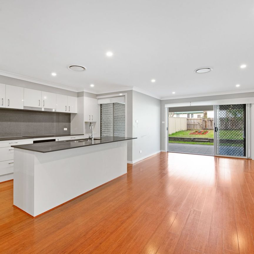Charming & Immaculately Maintained Family Home - Photo 1