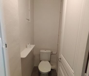 T2 AU PIED DE LA GARE DE VILLEURBANNE - VILLEURBANNE, ... - Photo 4