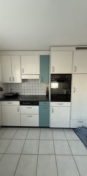 Helle 5.5 Zimmerwohnung im Zentrum von Giffers - Photo 1