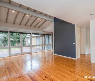 Sun-lit Family Home in Phillip - Photo 1