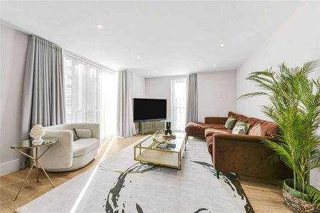Stunning four bedroom apartment in a high specification new development on Baker Street - Photo 3