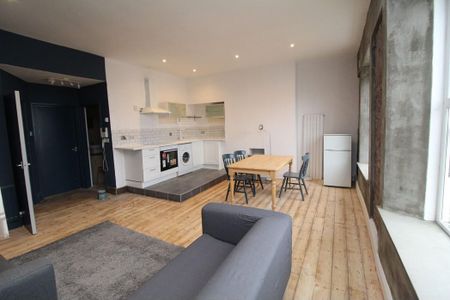 3 bed apartment to rent in NE4 - Photo 2