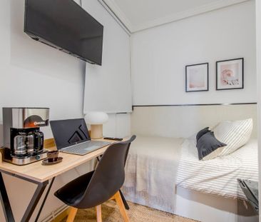 Avenida Felipe II, Madrid, Community of Madrid 28009 - Photo 1