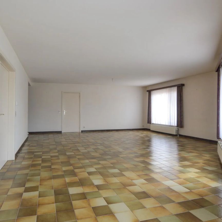 Ruim appartement gelegen in het centrum van Oudenburg - Foto 1