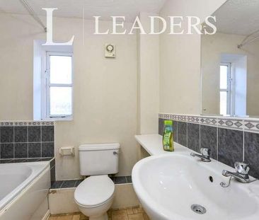 Challinor, Harlow, CM17 - Photo 6