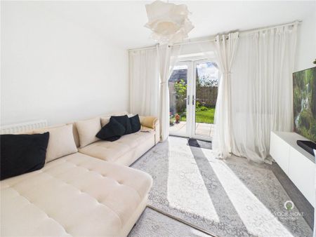 2 bedroom link detached house to rent - Photo 2