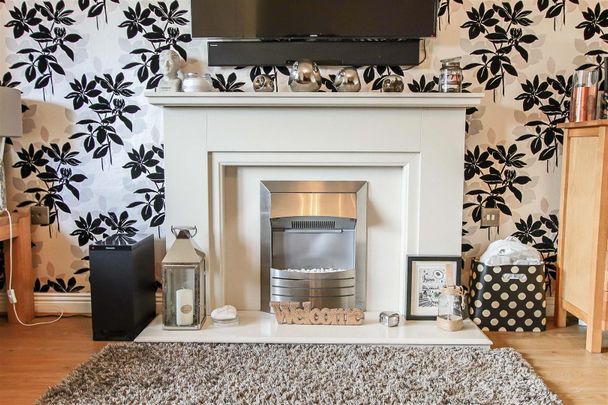 The Greenwood, Blackburn - Photo 1