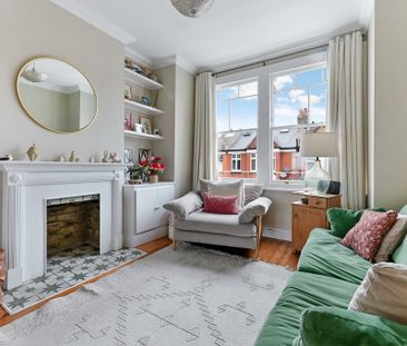 Penwith Road, SW18, London - Photo 1