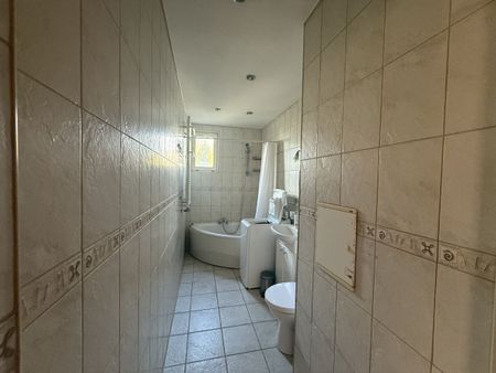 Przestronne mieszkanie 2-pokojowe z balkonem - Zdjęcie 4