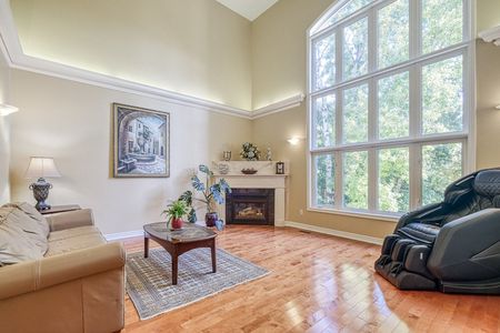 For Lease - 9 Chantilly Crescent, Richmond Hill, Ontario - Photo 3