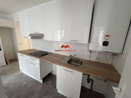 Location Appartement 3 pièces 49m² - Photo 4