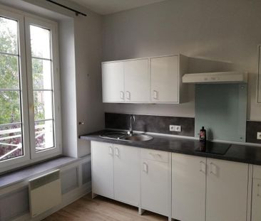 Location Appartement 1 pièce 27m² NOGENT LE ROI 28210 - Photo 1
