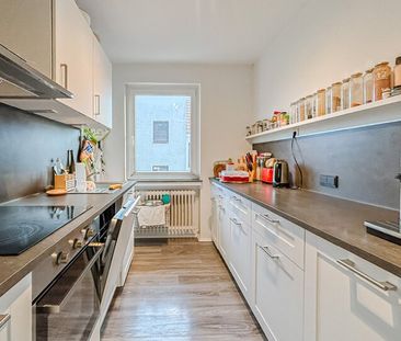 Helle und attraktive 4,5-Zimmer-Wohnung mit Balkon und Blick auf de... - Photo 5