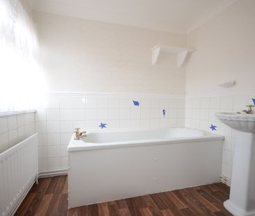 1 bedroom property to rent - Photo 4