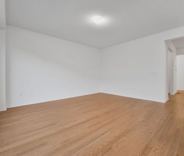 For Lease - 11 Gemini Drive, Barrie, Ontario - Photo 1