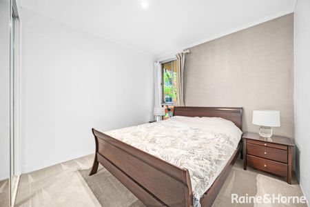 13/24 Barry St, Neutral Bay, NSW 2089 - Photo 3