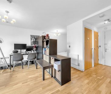 Lock House, 35 Oval Road, London, NW1 flat to rent - Photo 1