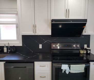 For Lease - 13 Rockport Crescent Unit# Main, Richmond Hill, Ontario - Photo 6