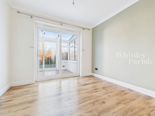 3 bedroom semi-detached house to rent - Photo 1