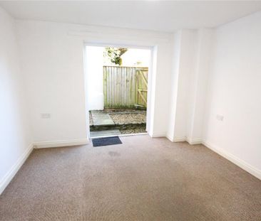 1 bedroom end of terrace house to rent - Photo 3