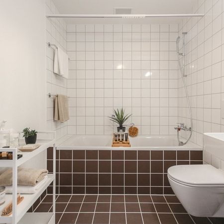Erstbezug: Moderne 2.5-Zimmer Wohnung mit Balkon - Photo 3