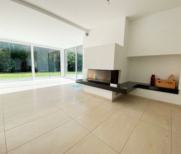 Freistehende Villa auf einem Traumgrundstück zu vermieten (Kurzzeit... - Photo 3