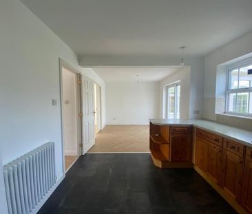 4 BED Detached house To rent - Photo 4