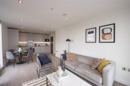 3 bedroom apartment to rent - Photo 2