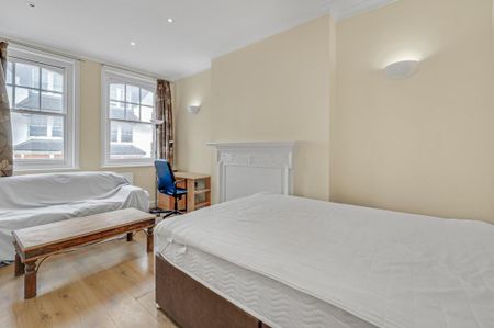 3 bedroom flat to rent - Photo 2