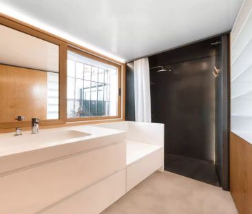 Whole 1 bedrooms apartment in Madrid - Photo 1