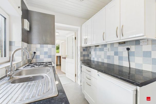 2 bedroom semi-detached house to rent - Photo 1