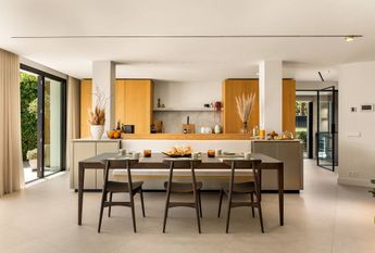 5 bedroom luxury Villa for rent in Los Monteros, Spain