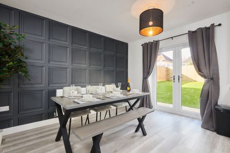 4 Bed Semi-Detached House, Ash Tree Garth, LS9 - Photo 4