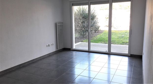 location Appartement T2 DE 43.88m² À BOUGUENAIS - Photo 1