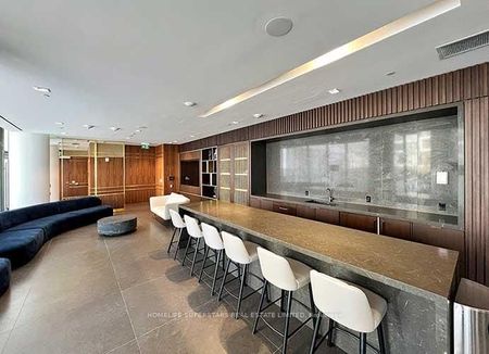 For Lease - 950 Portage Parkway Unit# Ph12, Vaughan, Ontario - Photo 5