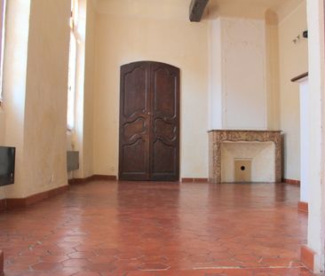 Appartement T2 près de SAINT CHAMAS à louer - Photo 1