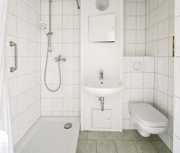 Arztpraxis sucht neuen Mieter! - Photo 3