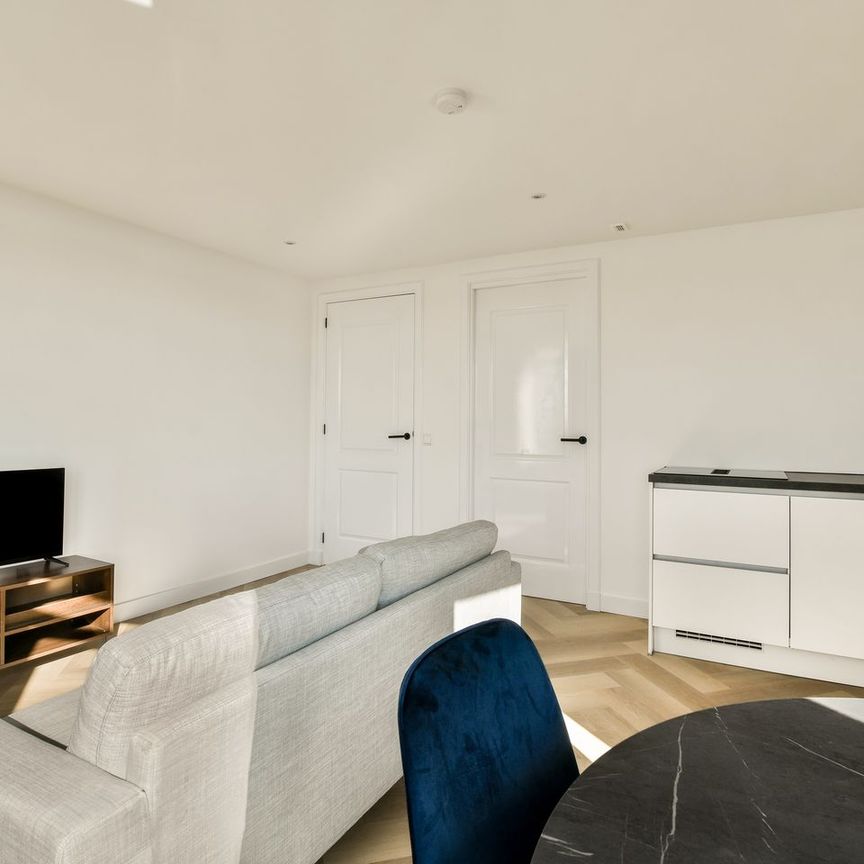 Appartement te huur: Akersingel 181-A 1060 NK Amsterdam - Foto 1