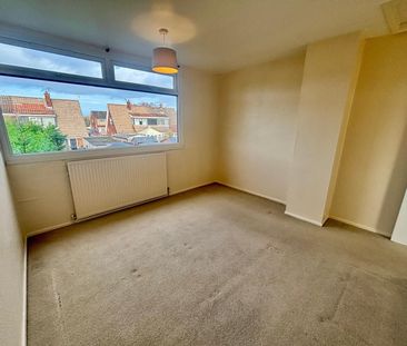 Derwent Avenue, Winsford - Photo 6