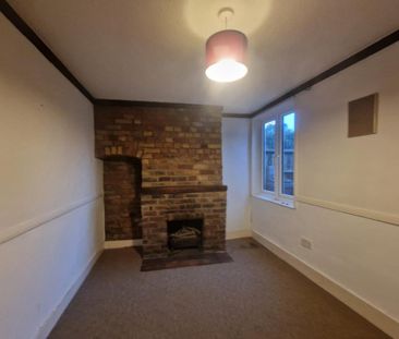 2 bedroom house to rent - Photo 1