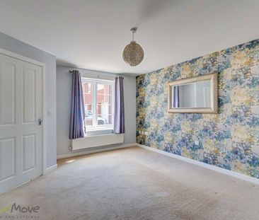 3 Bedroom - Photo 5