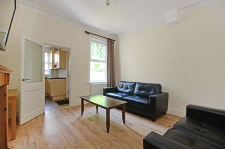 5 Bed Terraced House, Bower Road, S10 - Photo 2