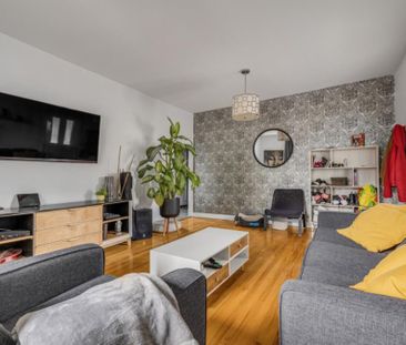 Grand logement 4½ à louer pour juillet - Photo 1